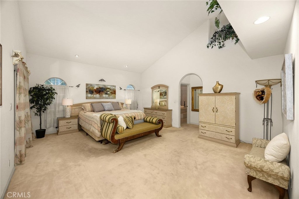 Bradbury, California, 91008, United States, 5 Bedrooms Bedrooms, ,5 BathroomsBathrooms,Residential,Active,1944055