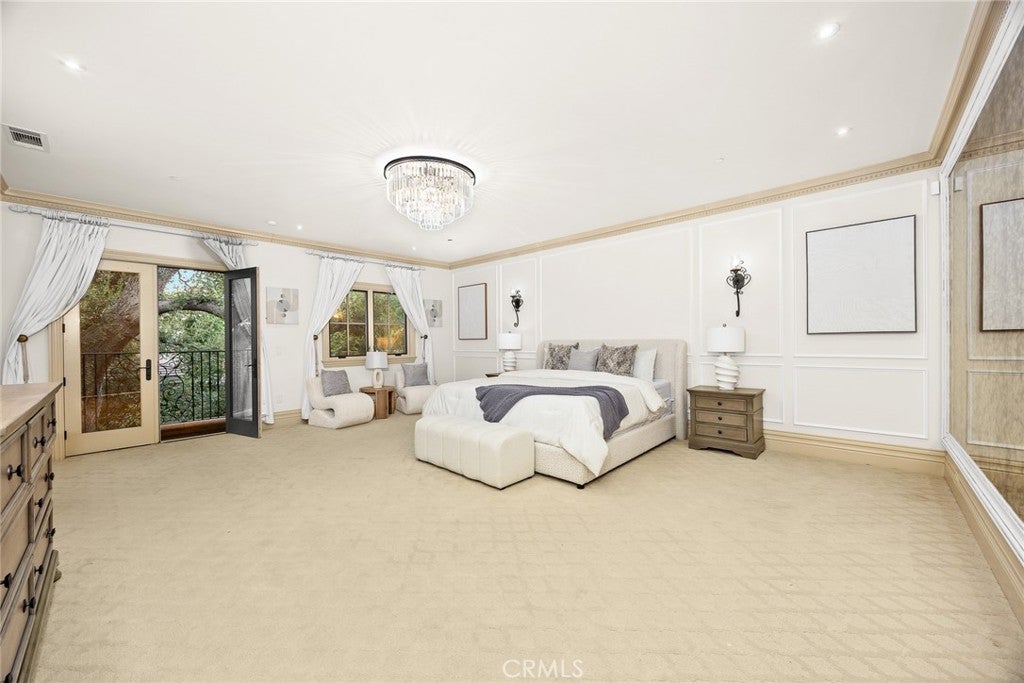 Arcadia, California, 91007, United States, 4 Bedrooms Bedrooms, ,5 BathroomsBathrooms,Residential,Active,1968391