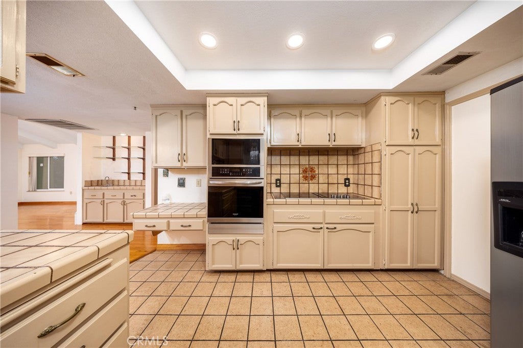 Diamond Bar, California, 91765, United States, 4 Bedrooms Bedrooms, ,4 BathroomsBathrooms,Residential,Active,2007087