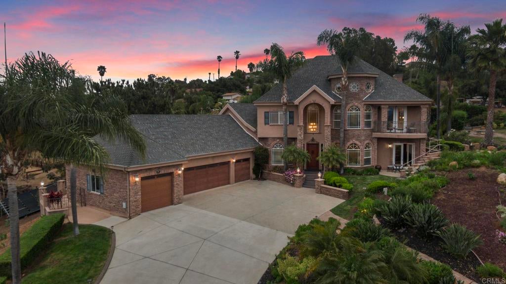 Escondido, California, 92025, United States, 5 Bedrooms Bedrooms, ,4 BathroomsBathrooms,Residential,Active,1969680