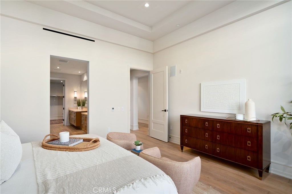 Newport Beach, California, 92660, United States, 2 Bedrooms Bedrooms, ,3 BathroomsBathrooms,Residential,Active,2009419