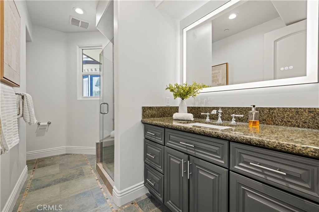 Encino, California, 91436, United States, 7 Bedrooms Bedrooms, ,7 BathroomsBathrooms,Residential,Active,1922652