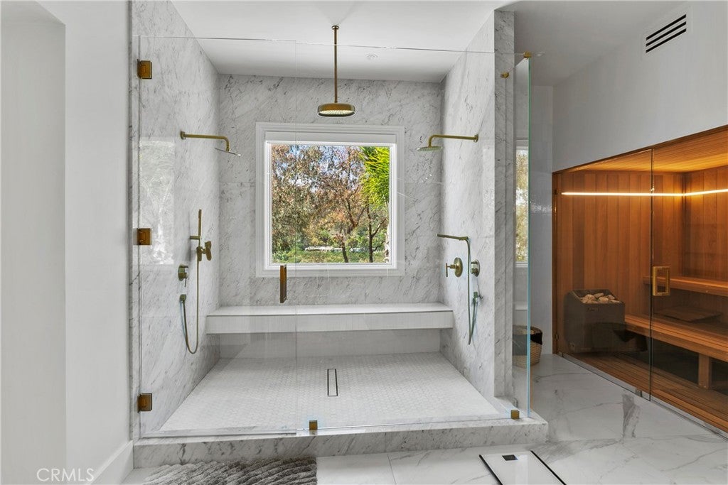 Laguna Niguel, California, 92677, United States, 4 Bedrooms Bedrooms, ,5 BathroomsBathrooms,Residential,Active,1986900