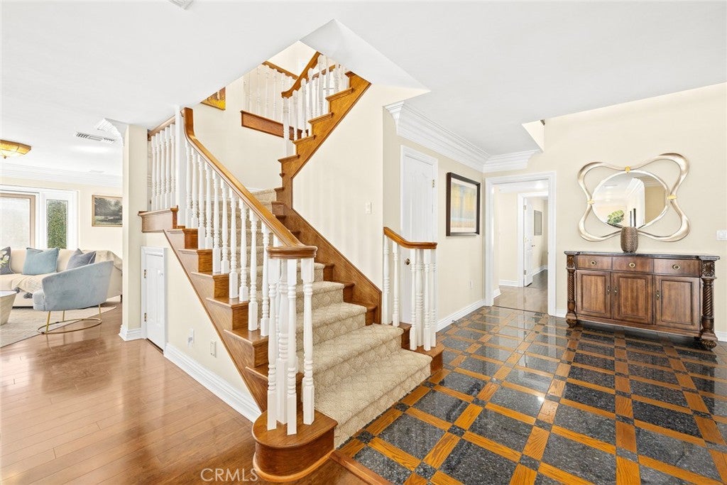 Arcadia, California, 91006, United States, 7 Bedrooms Bedrooms, ,8 BathroomsBathrooms,Residential,Active,1914824