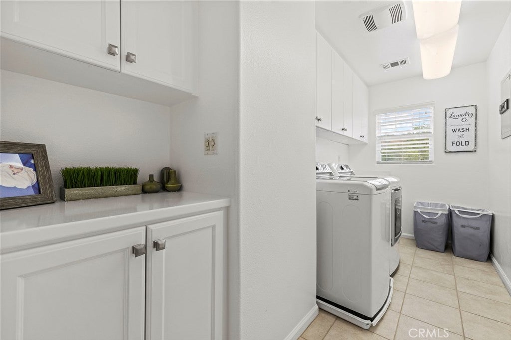 Castaic, California, 91384, United States, ,5 BathroomsBathrooms,Residential,Active,1798186