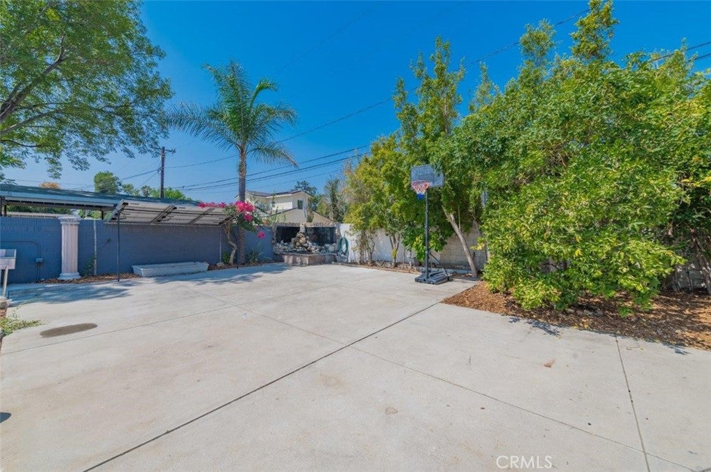 Pasadena, California, 91107, United States, 6 Bedrooms Bedrooms, ,5 BathroomsBathrooms,Residential,Active,1914920