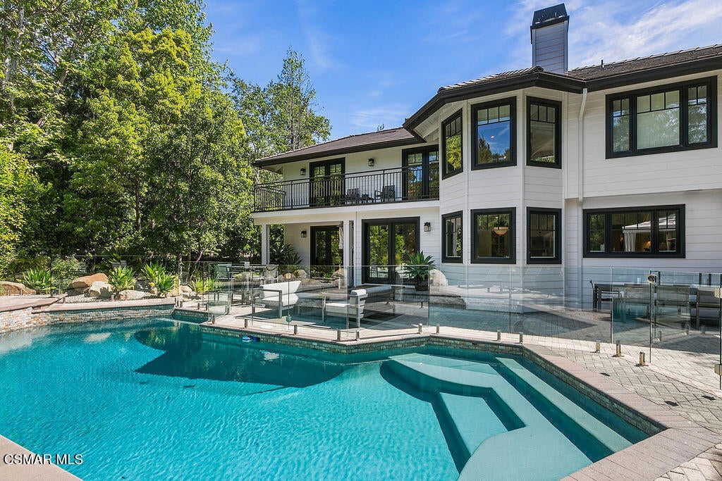 Westlake Village, California, 91362, United States, 6 Bedrooms Bedrooms, ,6 BathroomsBathrooms,Residential,Active,2031759