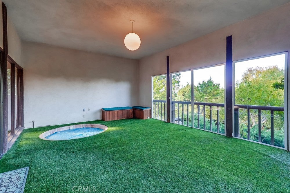 Palos Verdes Estates, California, 90274, United States, 3 Bedrooms Bedrooms, ,4 BathroomsBathrooms,Residential,Active,2016695