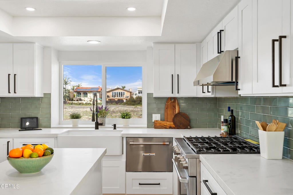 Oxnard, California, 93035, United States, 3 Bedrooms Bedrooms, ,3 BathroomsBathrooms,Residential,Active,1798066