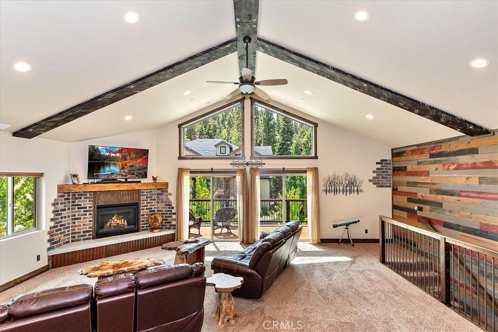 Big Bear Lake, California, 92315, United States, ,3 BathroomsBathrooms,Residential,Active,1823997