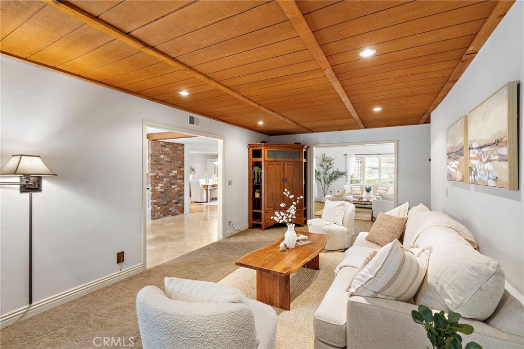 Laguna Niguel, California, 92677, United States, 4 Bedrooms Bedrooms, ,2 BathroomsBathrooms,Residential,Active,1992283