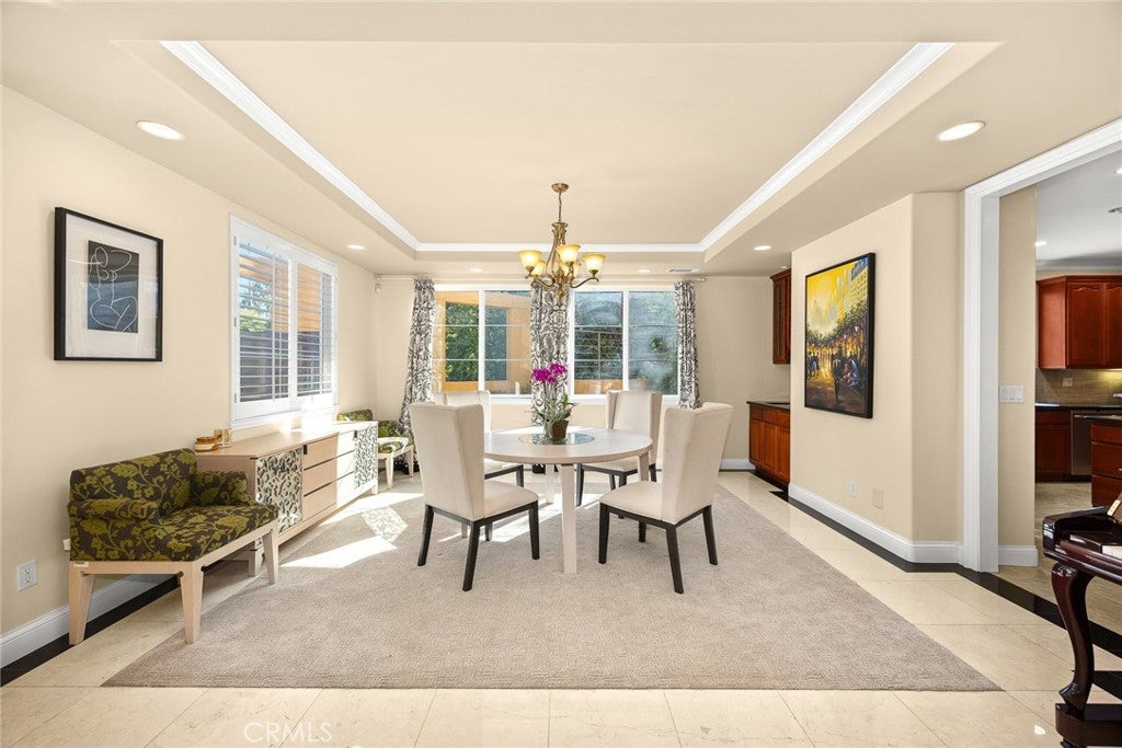 South Pasadena, California, 91030, United States, 4 Bedrooms Bedrooms, ,5 BathroomsBathrooms,Residential,Active,1905130