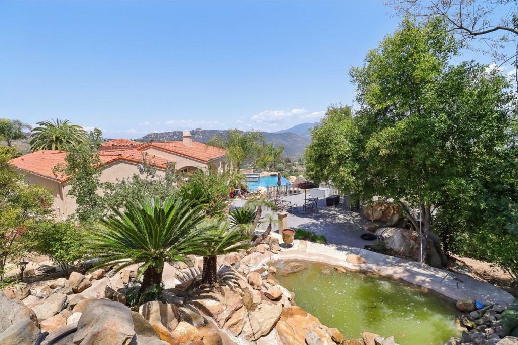 Fallbrook, California, 92028, United States, 3 Bedrooms Bedrooms, ,2 BathroomsBathrooms,Residential,Pending,1929395