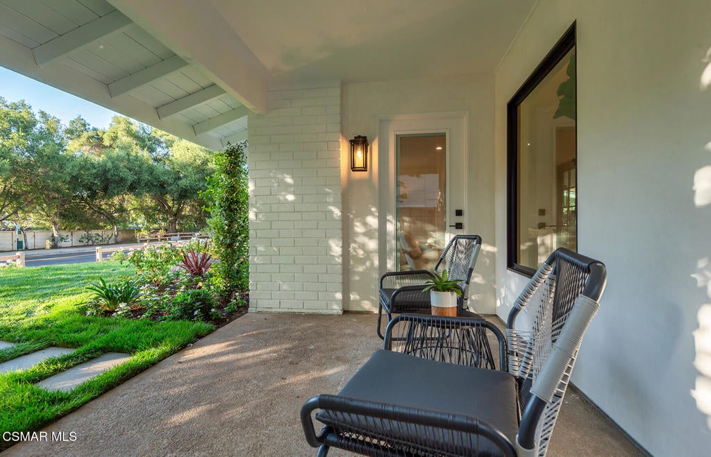 Westlake Village, California, 91361, United States, 4 Bedrooms Bedrooms, ,4 BathroomsBathrooms,Residential,Active,1867926