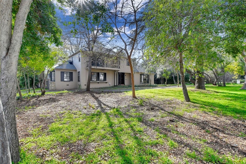 Pasadena, California, 91107, United States, 3 Bedrooms Bedrooms, ,3 BathroomsBathrooms,Residential,Active,1972145