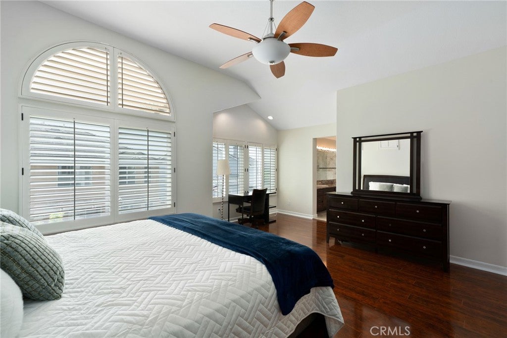 Cypress, California, 90630, United States, 4 Bedrooms Bedrooms, ,4 BathroomsBathrooms,Residential,Active,1945840