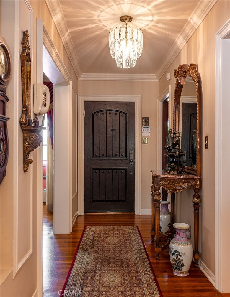 Glendale, California, 91207, United States, 4 Bedrooms Bedrooms, ,4 BathroomsBathrooms,Residential,Active,1945087