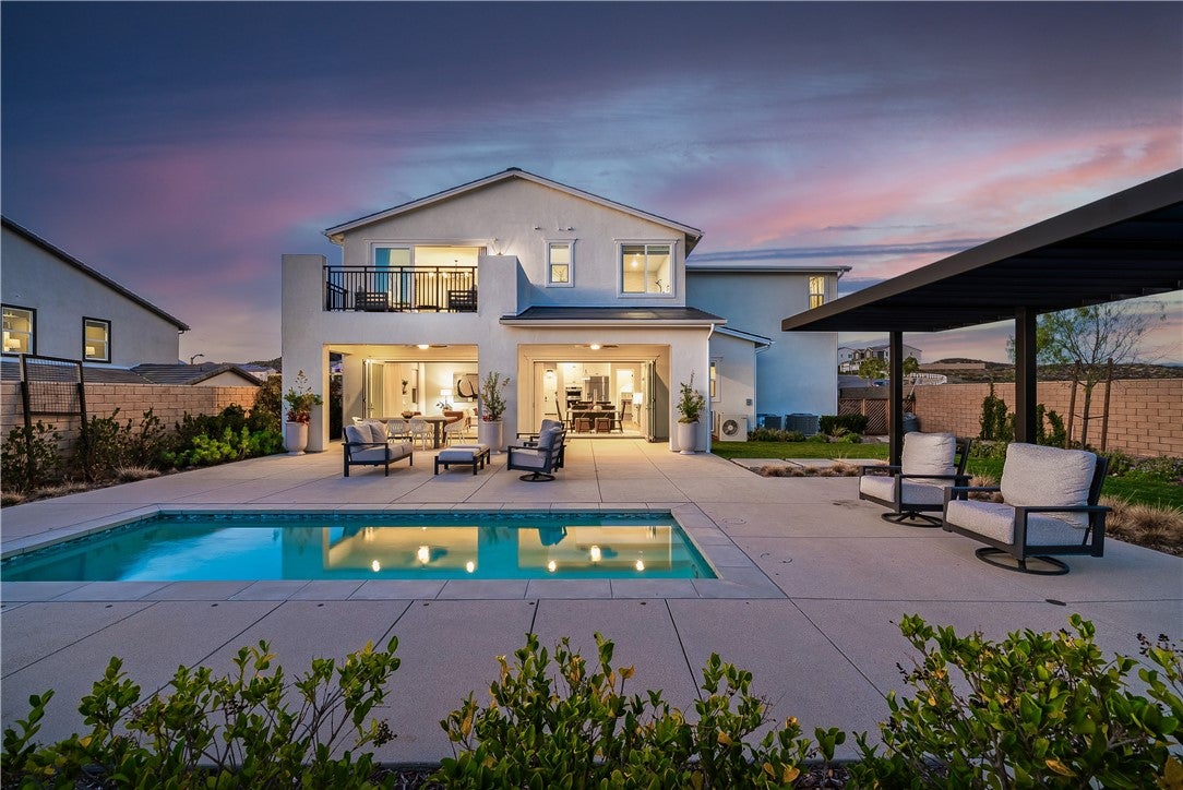 Castaic, California, 91384, United States, 6 Bedrooms Bedrooms, ,6 BathroomsBathrooms,Residential,Active,2006979