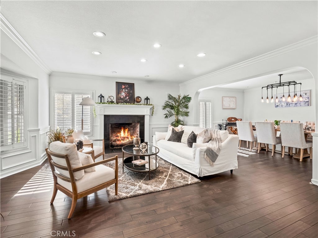 Canyon Country, California, 91387, United States, 5 Bedrooms Bedrooms, ,5 BathroomsBathrooms,Residential,Active,1926896