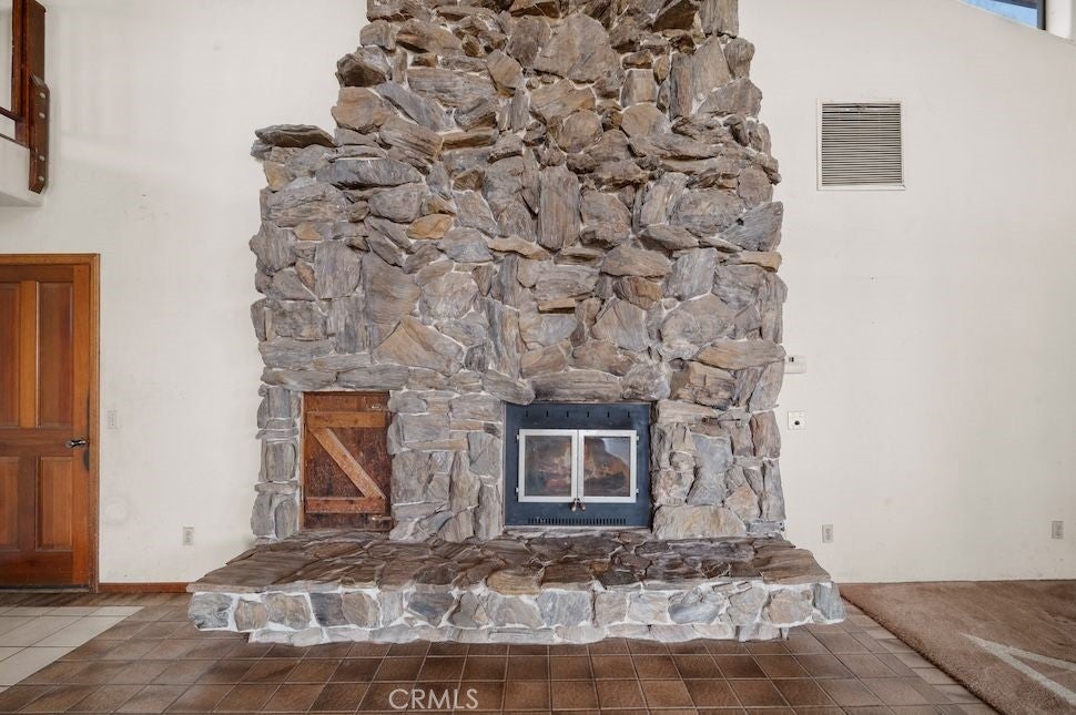 Fallbrook, California, 92028, United States, 3 Bedrooms Bedrooms, ,2 BathroomsBathrooms,Residential,Active,1820329