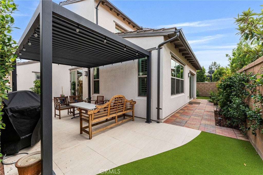 Irvine, California, 92620, United States, 4 Bedrooms Bedrooms, ,4 BathroomsBathrooms,Residential,Active,1986899