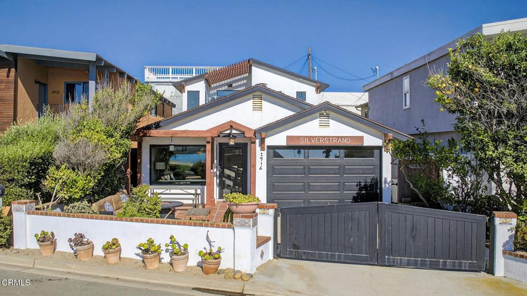 Oxnard, California, 93035, United States, 4 Bedrooms Bedrooms, ,3 BathroomsBathrooms,Residential,Active,2015438