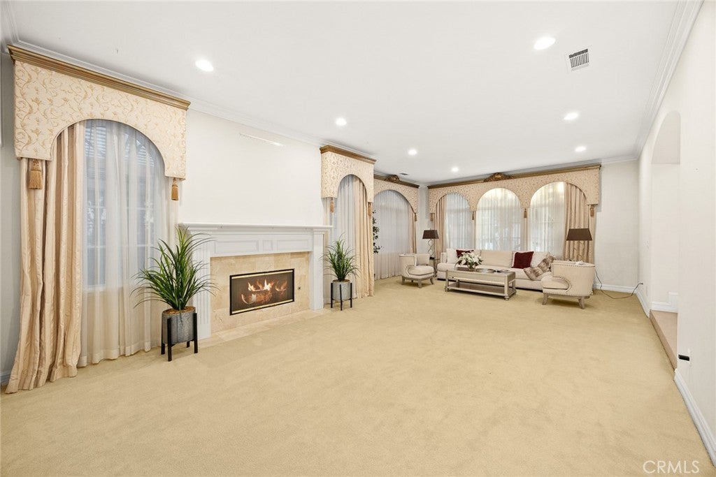 Diamond Bar, California, 91765, United States, 4 Bedrooms Bedrooms, ,5 BathroomsBathrooms,Residential,Active,1985854