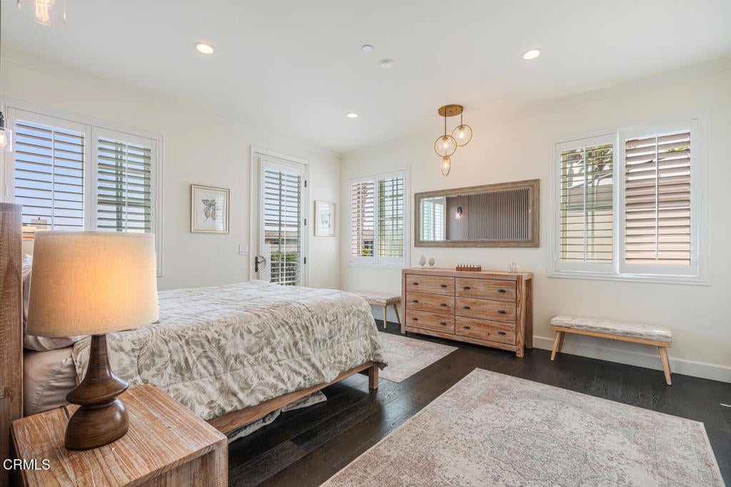 Oxnard, California, 93035, United States, 5 Bedrooms Bedrooms, ,6 BathroomsBathrooms,Residential,Contingent,1973330