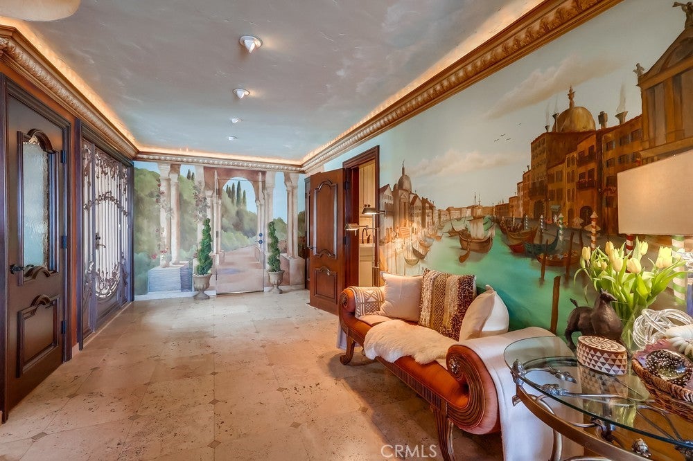 Long Beach, California, 90803, United States, 4 Bedrooms Bedrooms, ,4 BathroomsBathrooms,Residential,Active,1903219