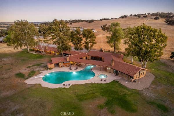 5165 ESTRELLA RD, PASO ROBLES, CA 93446 - Image 1