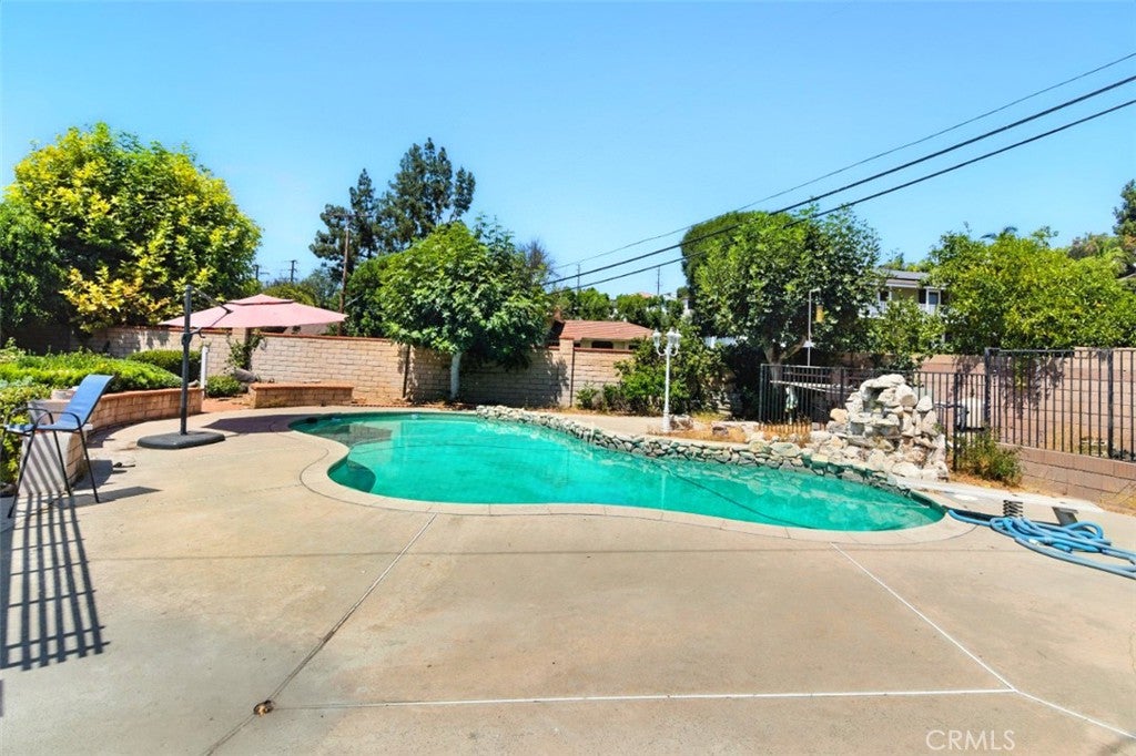 La Habra, California, 90631, United States, 6 Bedrooms Bedrooms, ,4 BathroomsBathrooms,Residential,Active,1929656
