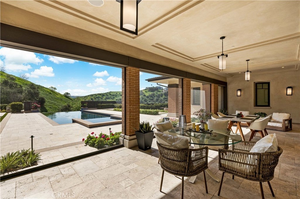 22588 Pacific Ln – image 23