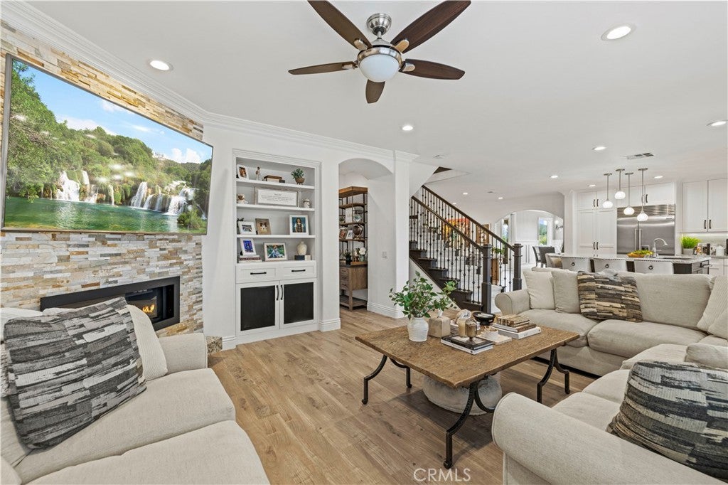 Castaic, California, 91384, United States, ,5 BathroomsBathrooms,Residential,Active,1798186