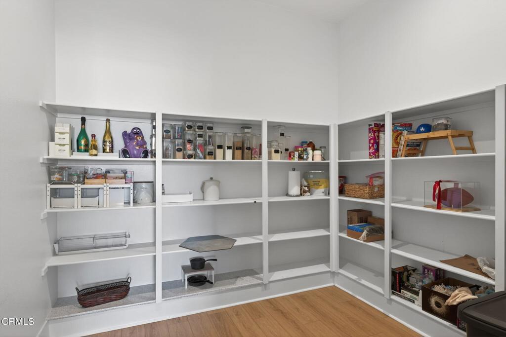 Porter Ranch, California, 91326, United States, 5 Bedrooms Bedrooms, ,6 BathroomsBathrooms,Residential,Active,1965808