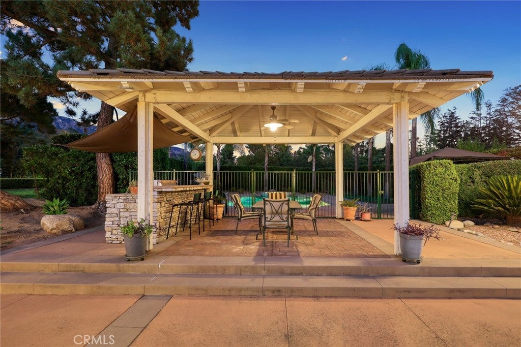 Bradbury, California, 91008, United States, 5 Bedrooms Bedrooms, ,5 BathroomsBathrooms,Residential,Active,1944055