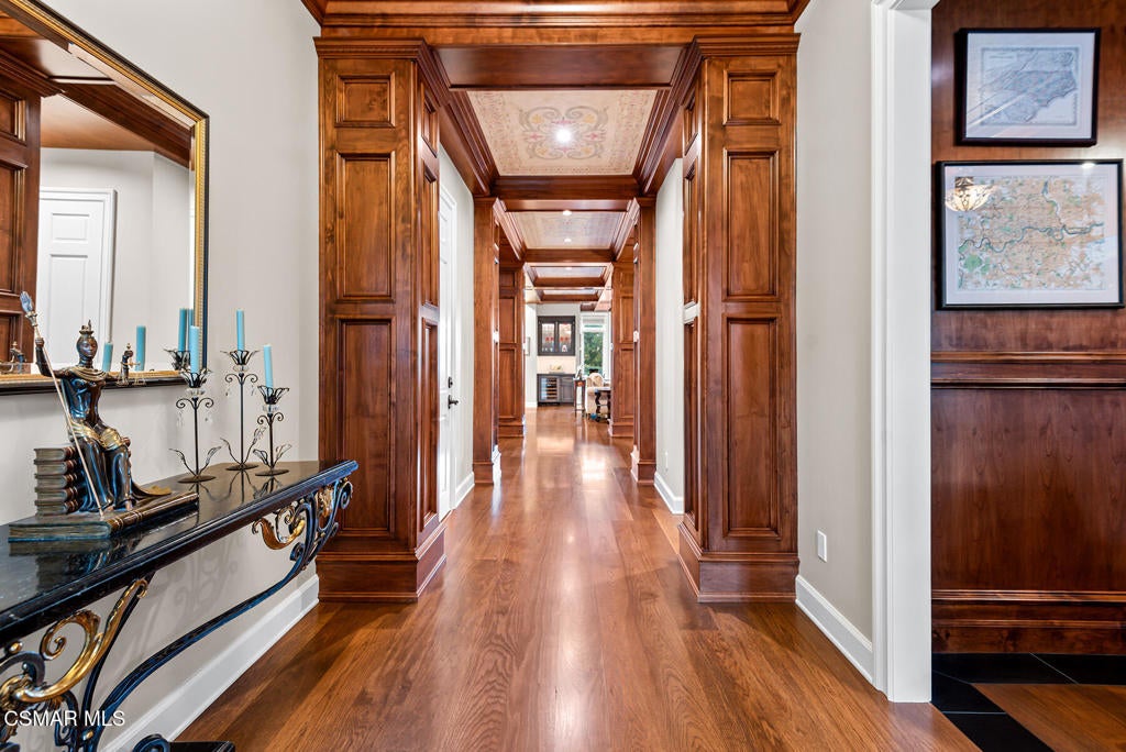 Westlake Village, California, 91361, United States, 3 Bedrooms Bedrooms, ,4 BathroomsBathrooms,Residential,Active,2011201