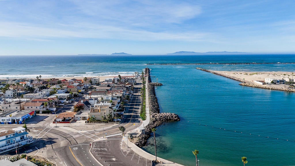 Oxnard, California, 93035, United States, 4 Bedrooms Bedrooms, ,2 BathroomsBathrooms,Residential,Active,2007278