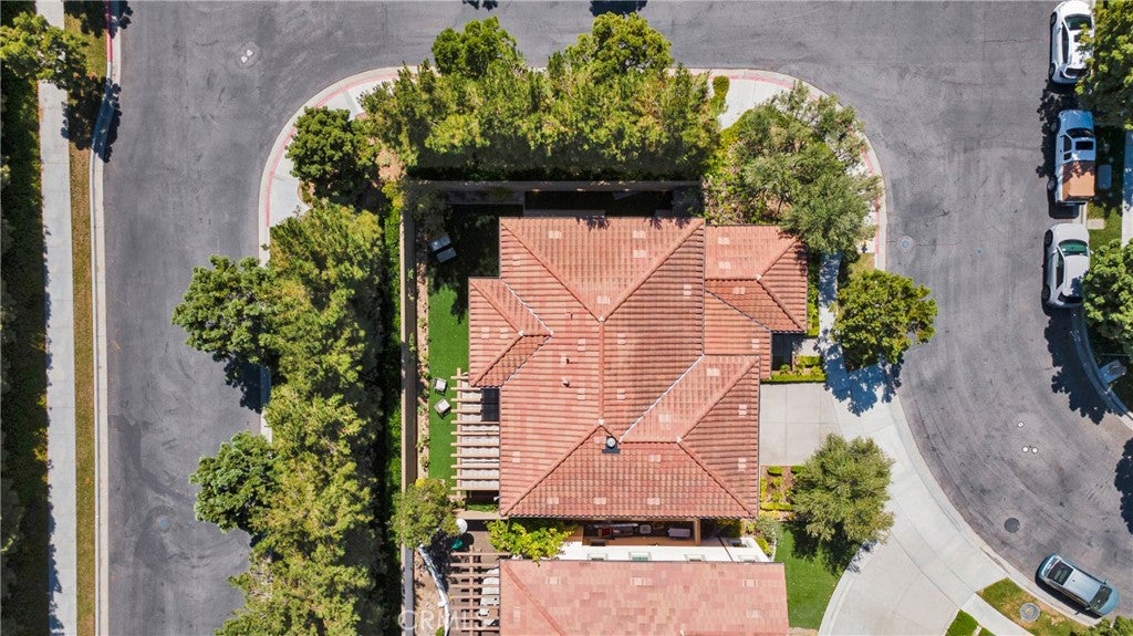 Irvine, California, 92618, United States, 4 Bedrooms Bedrooms, ,4 BathroomsBathrooms,Residential,Active,1894158