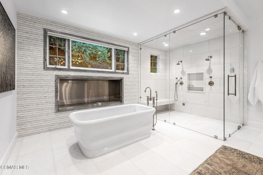 Westlake Village, California, 91362, United States, ,7 BathroomsBathrooms,Residential,Active,1824013