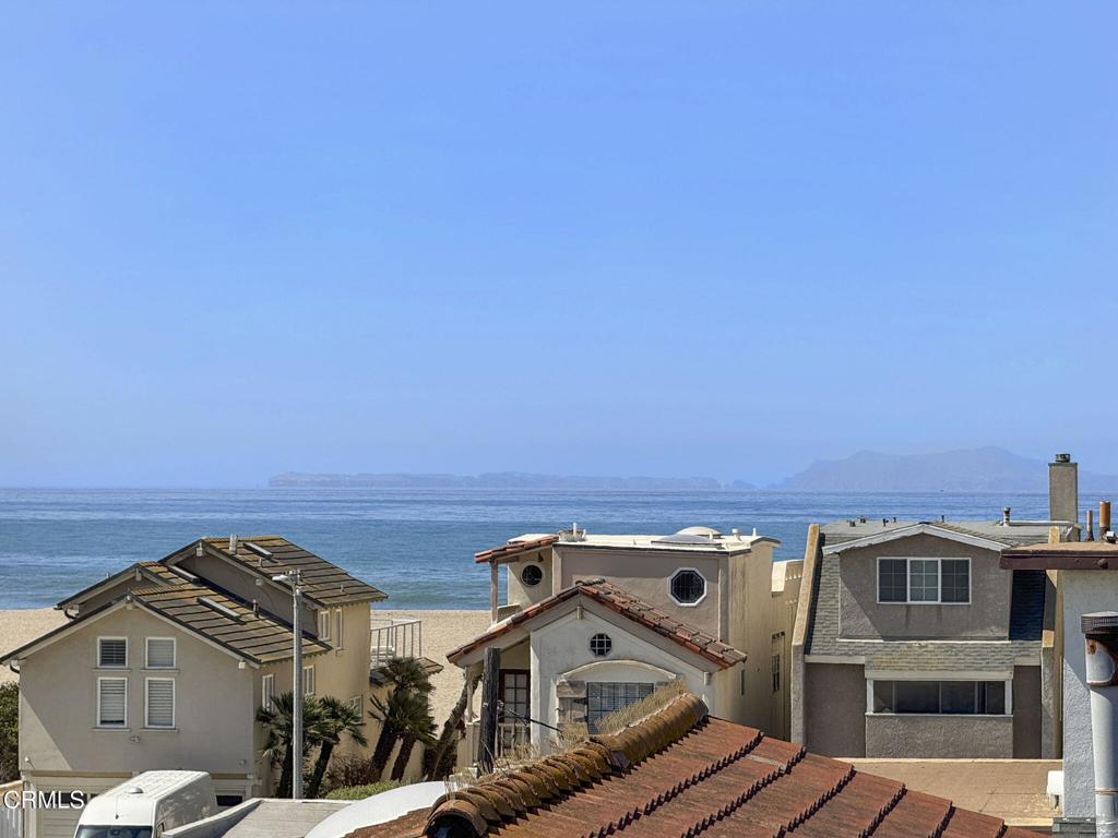 Oxnard, California, 93035, United States, 3 Bedrooms Bedrooms, ,3 BathroomsBathrooms,Residential,Active,1757626