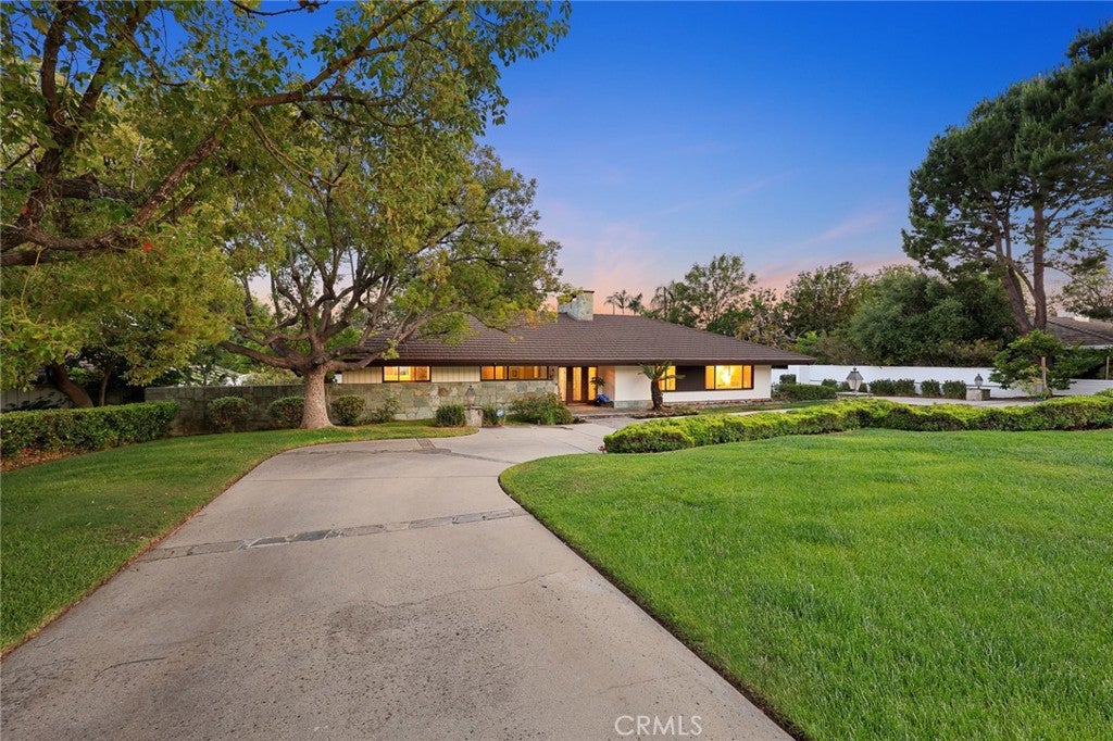 Arcadia, California, 91006, United States, 4 Bedrooms Bedrooms, ,3 BathroomsBathrooms,Residential,Active,1914781