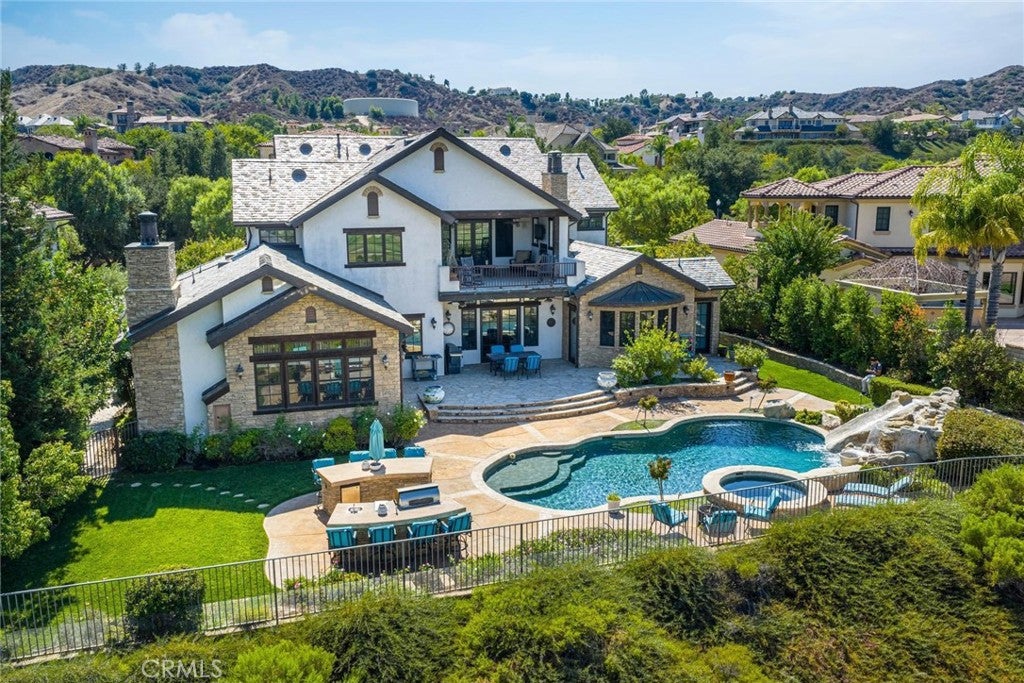 Valencia, California, 91381, United States, 6 Bedrooms Bedrooms, ,11 BathroomsBathrooms,Residential,Active,1959978