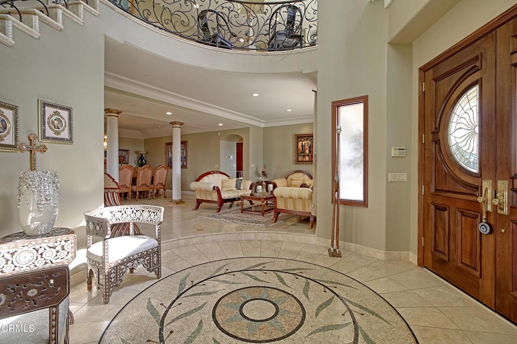 Ventura, California, 93003, United States, 4 Bedrooms Bedrooms, ,5 BathroomsBathrooms,Residential,Active,1944269