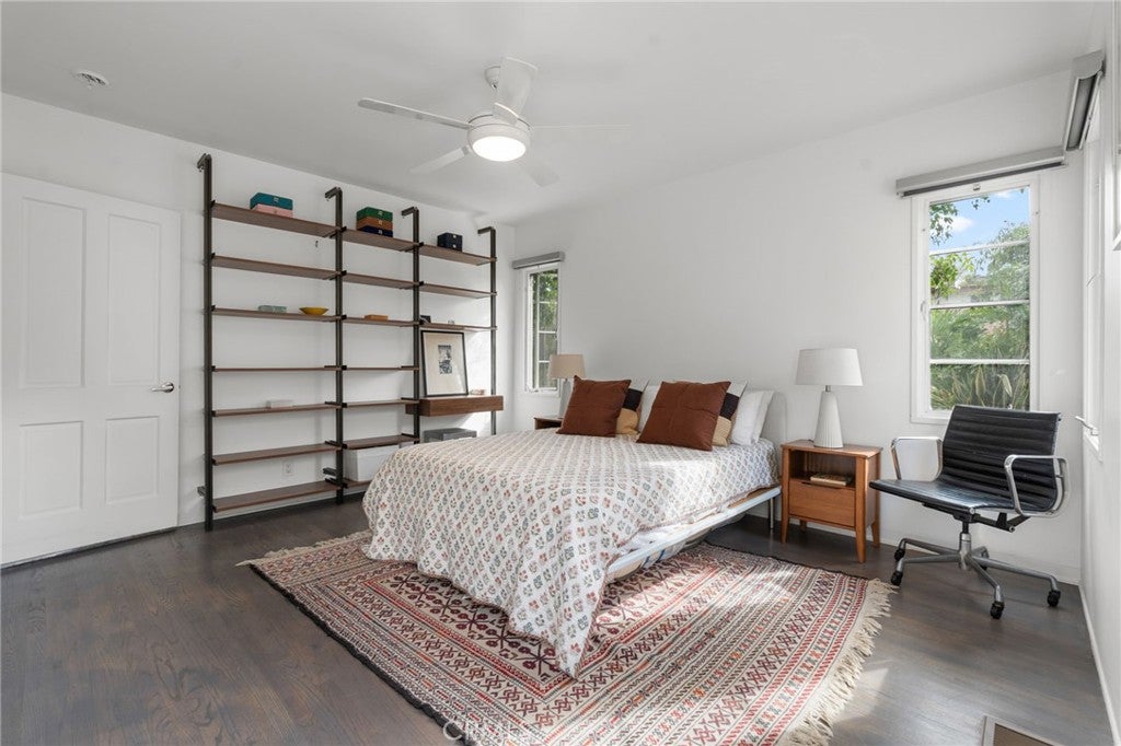 Los Angeles, California, 90027, United States, 3 Bedrooms Bedrooms, ,2 BathroomsBathrooms,Residential,Active,1953705