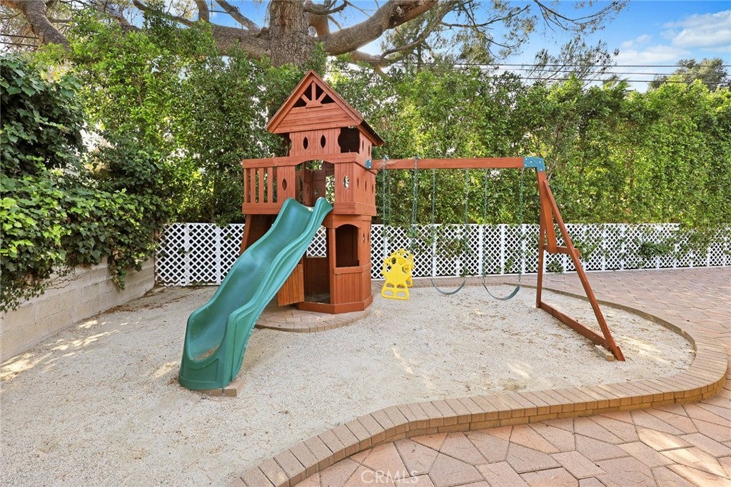 Arcadia, California, 91006, United States, 7 Bedrooms Bedrooms, ,9 BathroomsBathrooms,Residential,Active,1919404