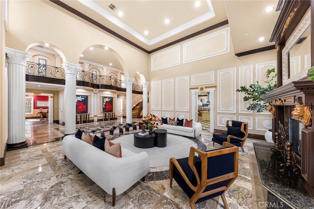 Arcadia, California, 91006, United States, 7 Bedrooms Bedrooms, ,9 BathroomsBathrooms,Residential,Active,1919404