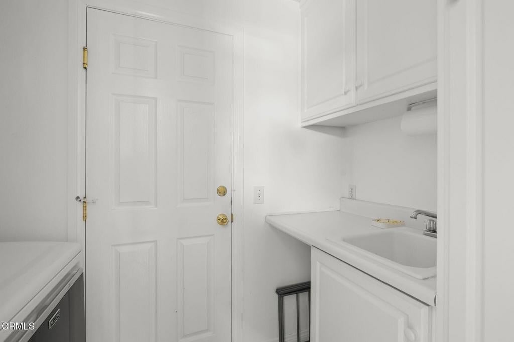 Ventura, California, 93001, United States, ,3 BathroomsBathrooms,Residential,Active,1829931