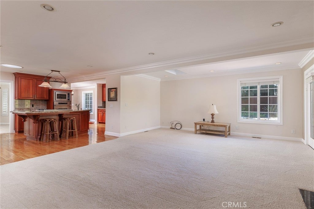 Paso Robles, California, 93446, United States, 4 Bedrooms Bedrooms, ,3 BathroomsBathrooms,Residential,Active,1973344