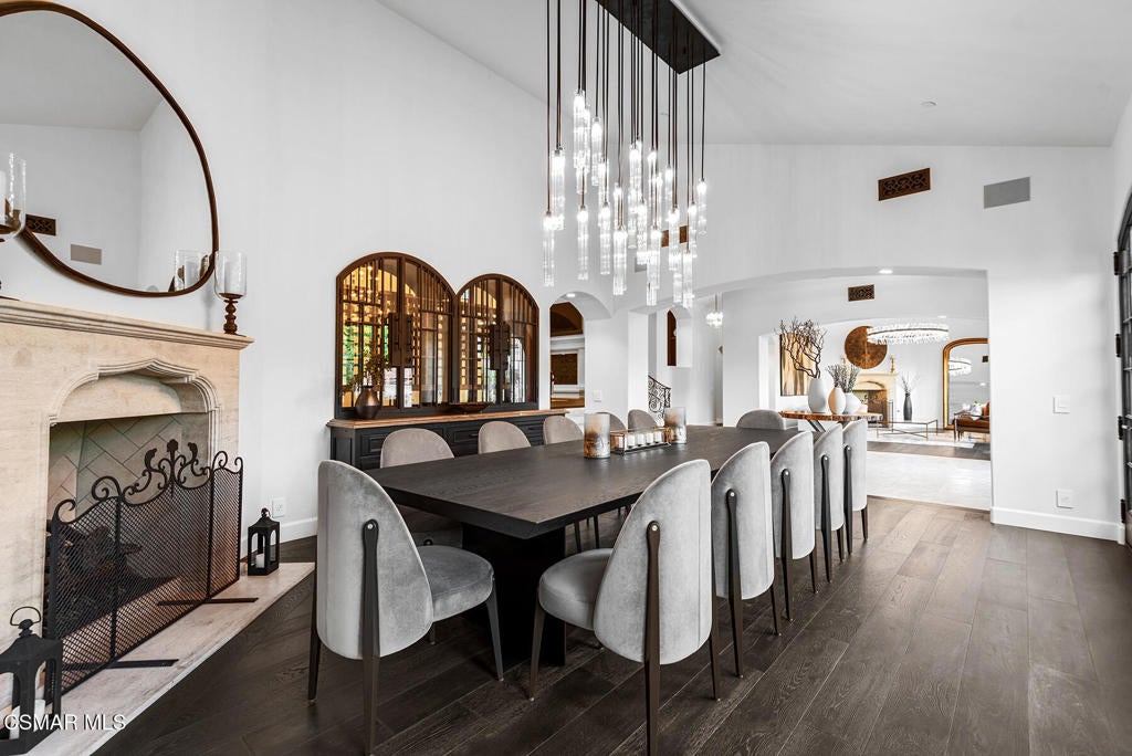 Westlake Village, California, 91362, United States, ,7 BathroomsBathrooms,Residential,Active,1824013