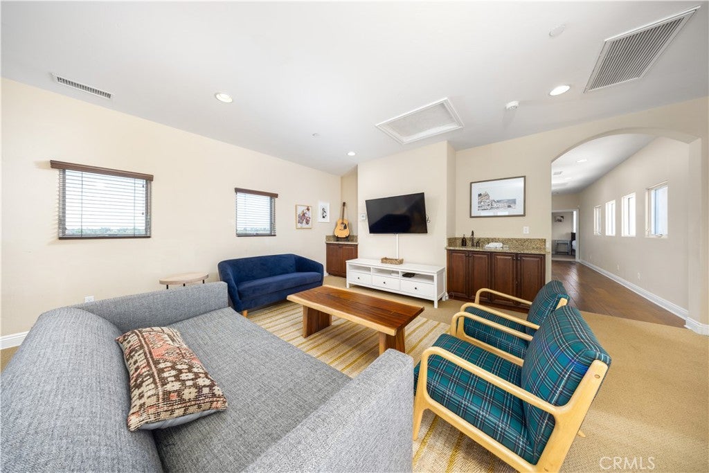 Temecula, California, 92592, United States, 5 Bedrooms Bedrooms, ,4 BathroomsBathrooms,Residential,Active,1970960